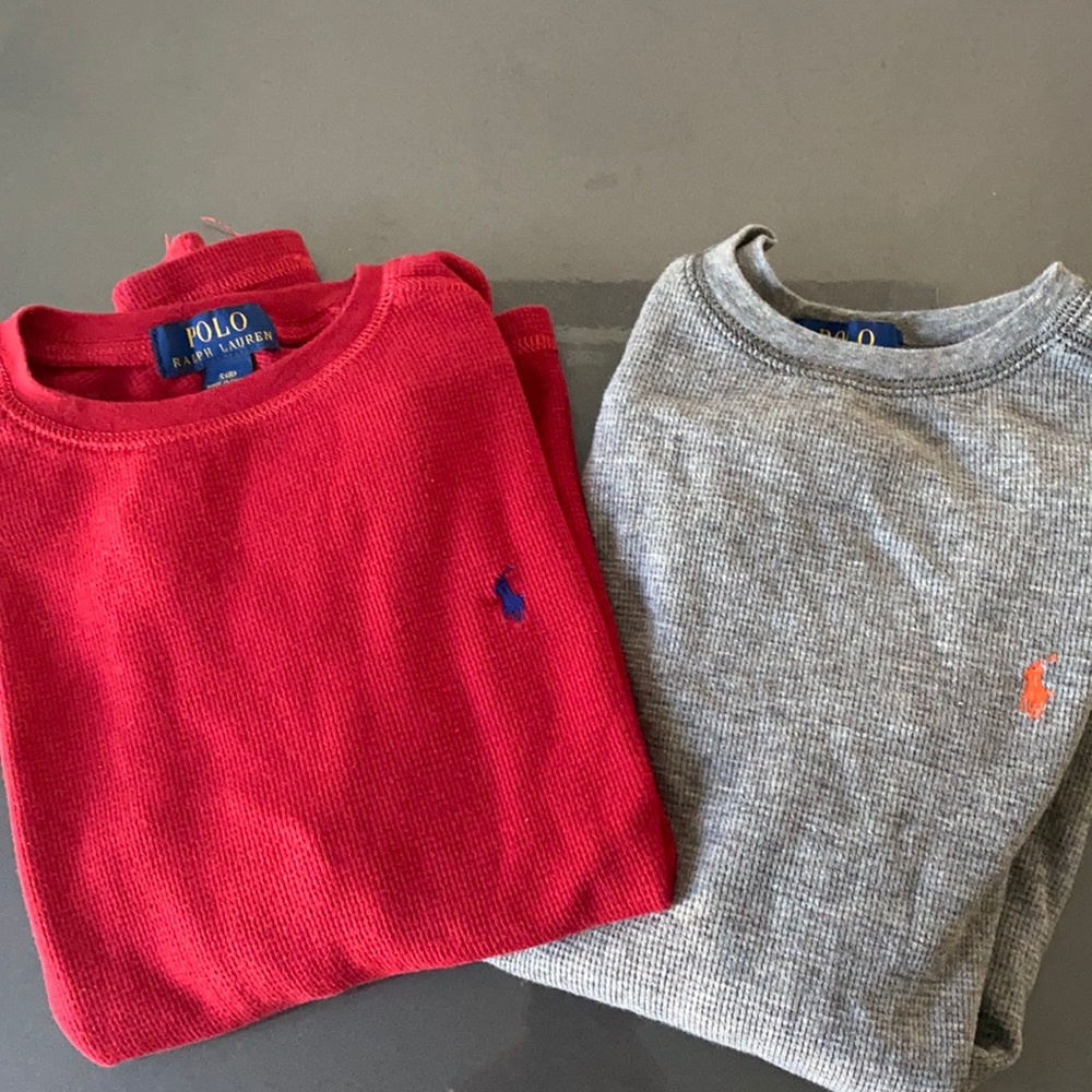 Like new- two boys waffle weave warm long sleeve